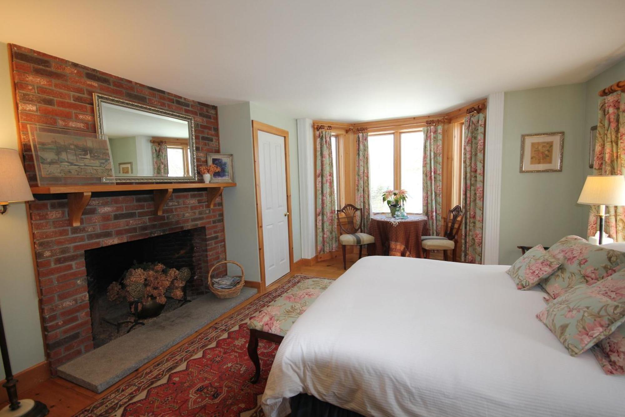 Highland Lake Inn Andover Habitación foto