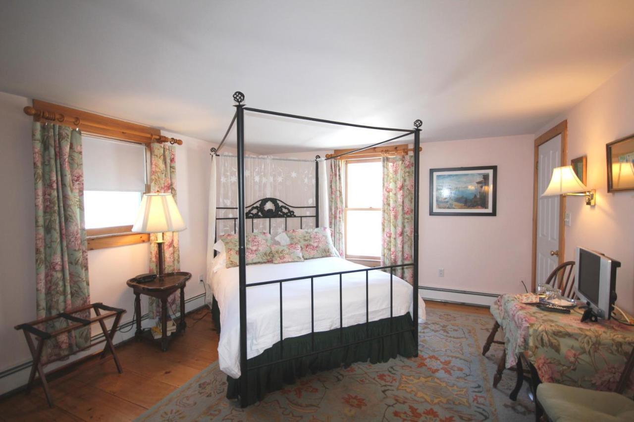 Highland Lake Inn Andover Habitación foto